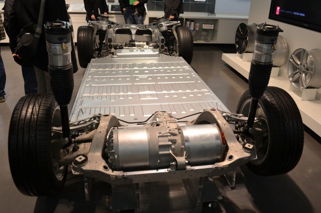 Завод Tesla Gigafactory откроется 29 июня