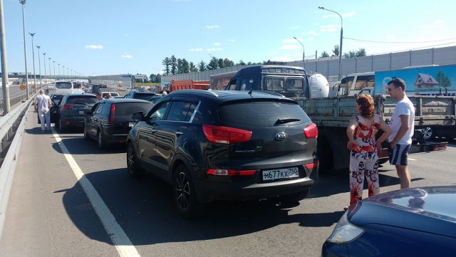 На Ярославке у Пушкино обрушился пешеходный мост