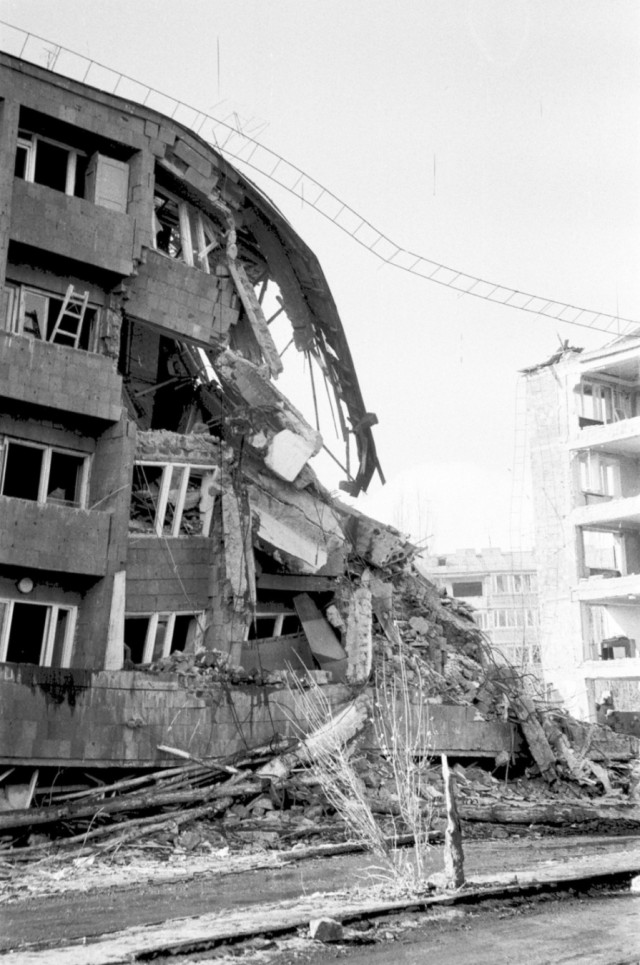 30 лет со дня землетрясения в Армении