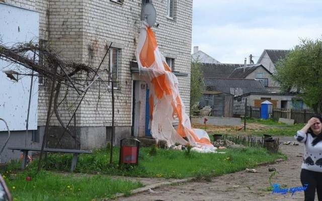 В Белоруссии на жилой дом упал самолёт