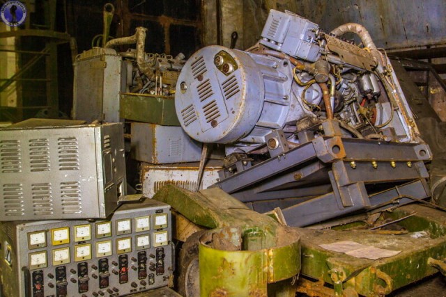 Неожиданные находки в заброшенном укрытии ядерных ракет Р-12 под землёй