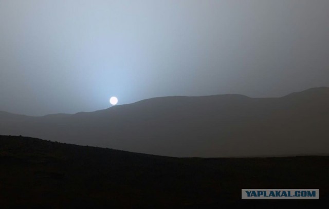 Тринадцать лет на Марсе: NASA представило подборку самых знаковых снимков марсохода Curiosity