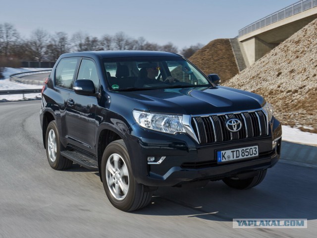 Новый внедорожник Toyota Land Cruiser Mini могут оценить всего в 1,7 млн рублей...