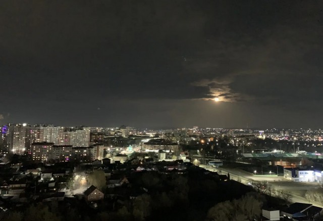 А давайте накидаем вид из своего окна
