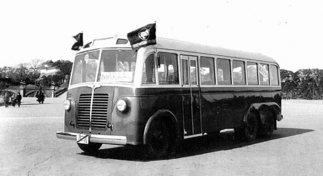 Игра на ЯПе: Угадай АВТО-9