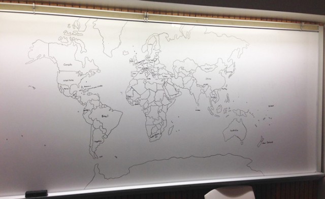Мальчик-аутист нарисовал по памяти карту мира
