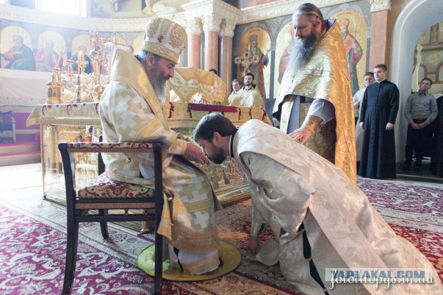 В российское образование входит теология