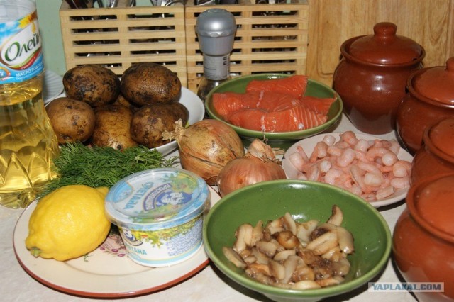Лосось запеченный с грибами и креветками, В горшочках.. Очень вкусно и не сложно