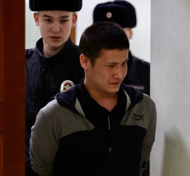 Суд дал 3 года колонии киргизу-нелегалу, который назвал «красавчиками» террористов из «Крокуса»