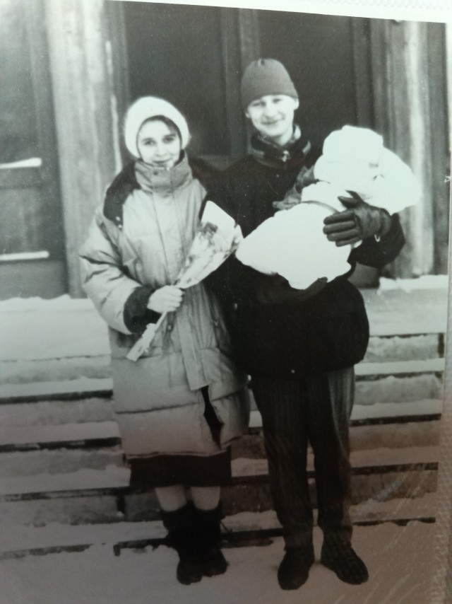 Москвички создали чат поддержки для мам, которых никто не может встретить при выписке из роддома