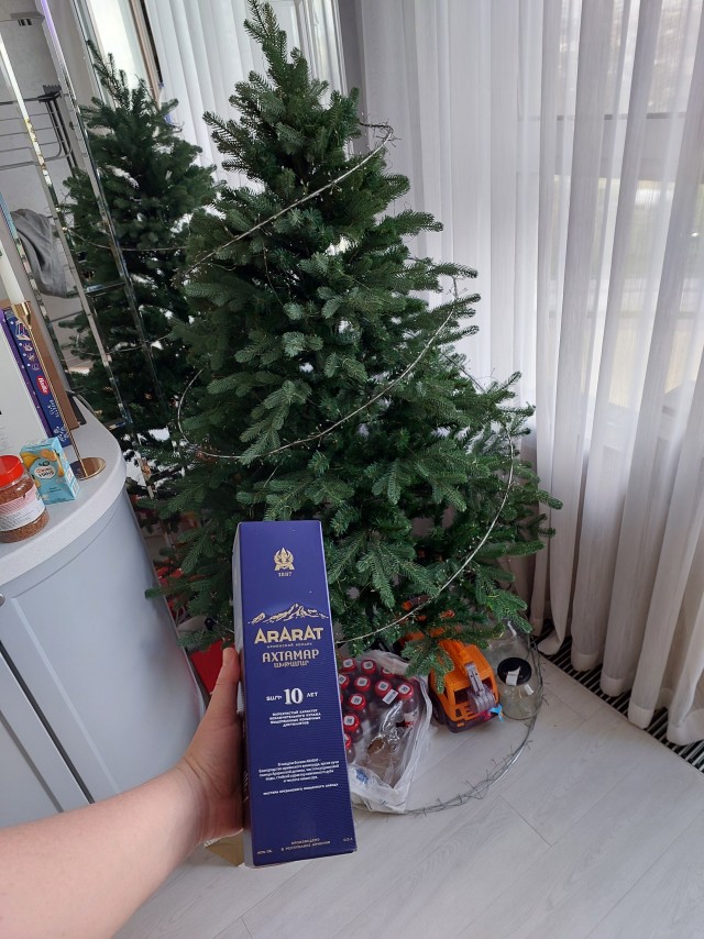 Ещё один сдался