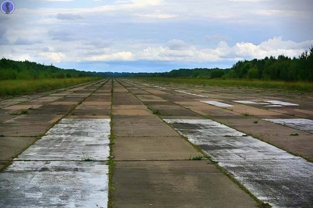 Заброшенный военный аэродром "Смирных" на Сахалине