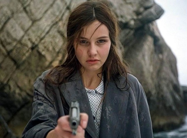 8 очаровательных злодеек из фильмов 90-х