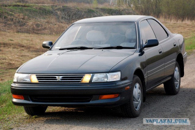 Вспоминаем все поколения популярной Toyota Camry, которая вот уже 36 лет держится на конвейере