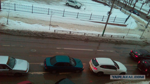 А что у вас за окном?