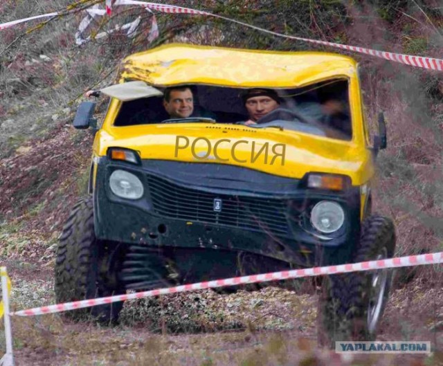 Авария на раллийных гонках