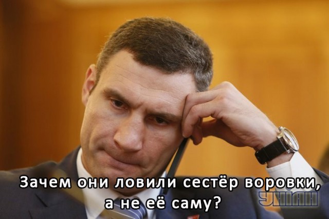 Сестры-воровки устроили истерику после того, как их поймали за руку в магазине