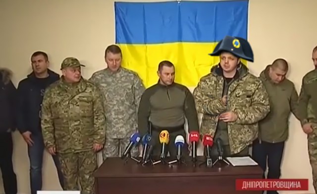 Укроняньки. Семь штук.