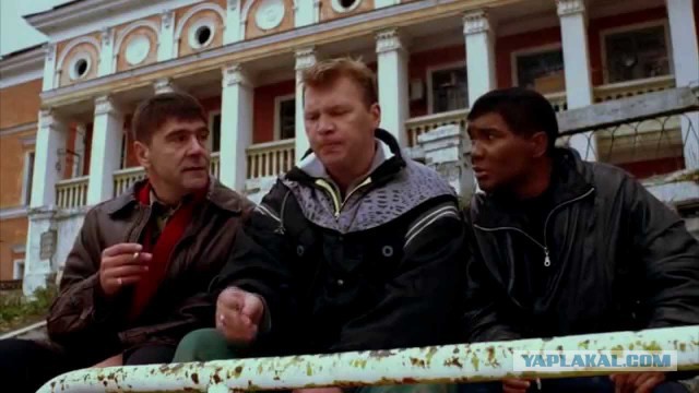 Приехал такой помочь голодающим в Эфиопии