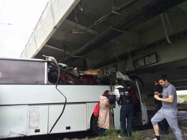 «Мост глупости» в Петербурге «поймал» 149-ю жертву и готовится к юбилею
