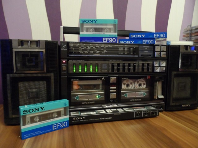 SONY EF90 немного истории