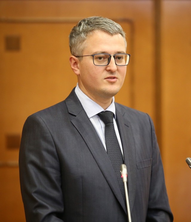 Глава Камчатки предложил требовать компенсации за спасение нелегальных туристов