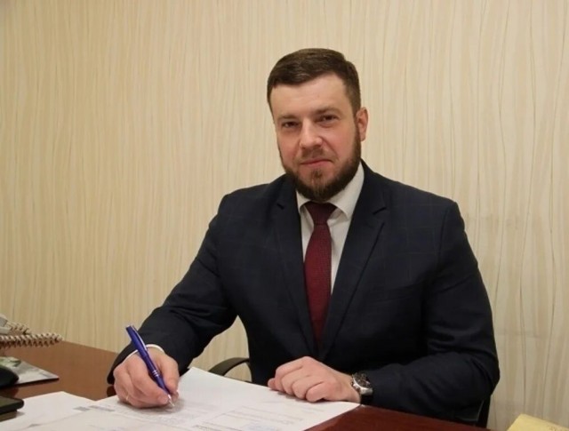 "Я на этом ездить не буду" В Курской областной Думе разгорелся скандал из-за планов по замене служебного автопарка
