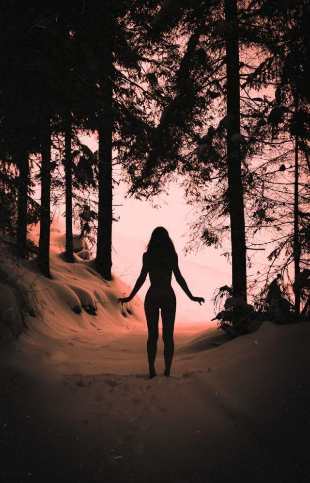 Мрачноватые тётеньки