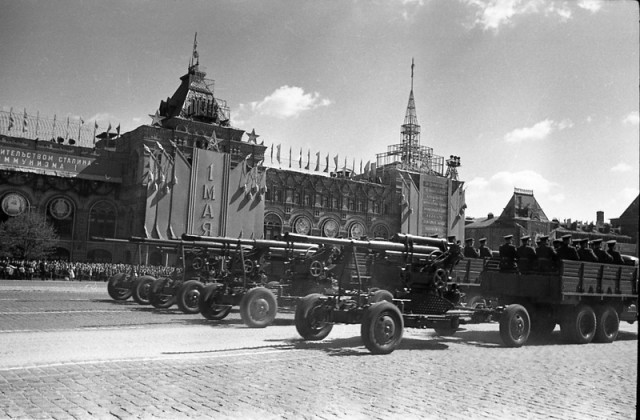 Военный парад весна 1951 года. Часть 2.