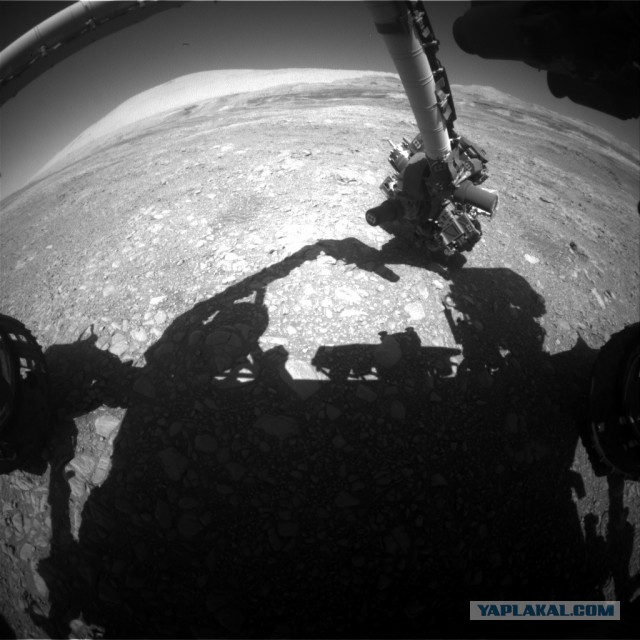Марсианская панорама кратера Гейла от ровера Curiosity