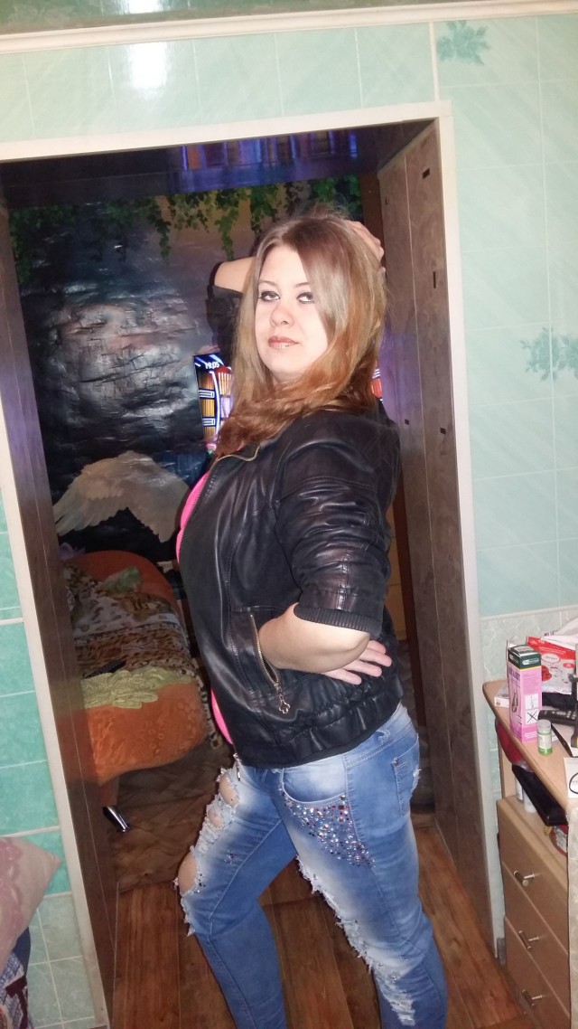 Дуры, хватит выёживаться перед фотиком