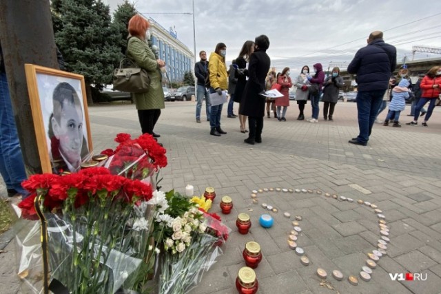 «Мы этого не оставим»: 300 волгоградских риелторов хотят навестить зачинщицу конфликта в родительском чате