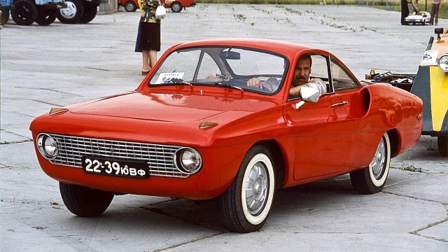 Маленькие красные машинки (C). Красивых авто-фото пост
