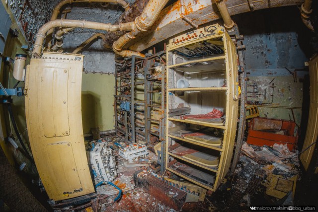 Обычный сарай посреди тундры оказался спуском в оставленный военными «засекреченный» бункер