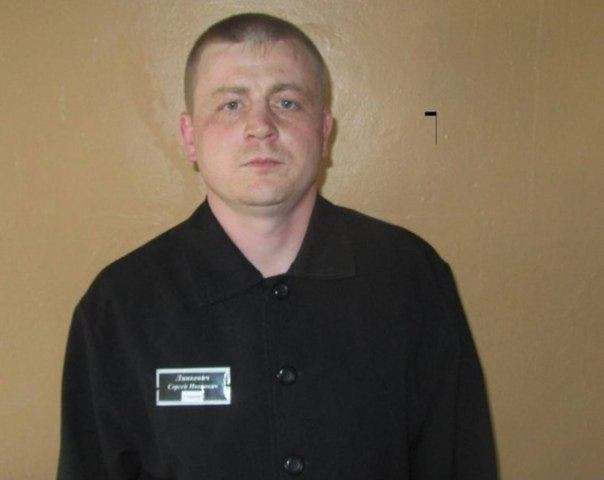 Два тюремных санитара из саратовской ОТБ-1 арестованы в Москве за изнасилование заключённых швабрами.