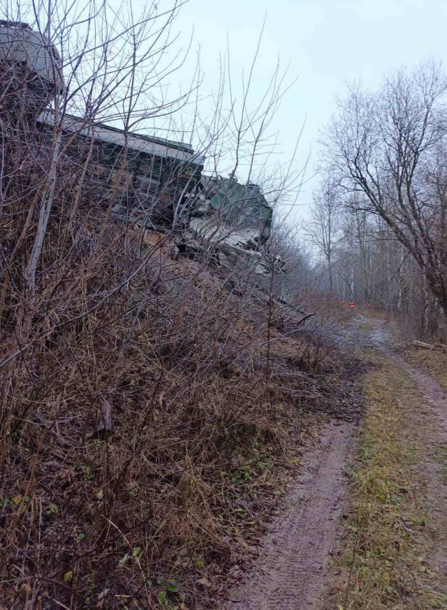 Под Рязанью подорвали грузовой поезд.