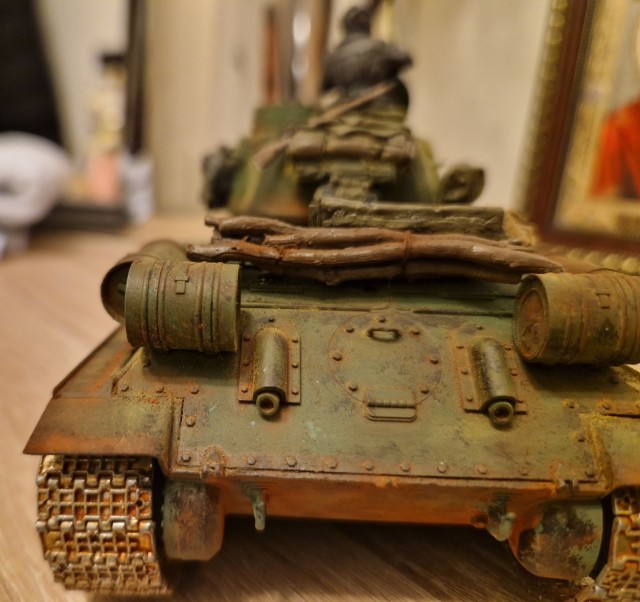 Рукожопства пост. Т34-85 "Скоро снова в бой". Какой-то фронт 1944 год