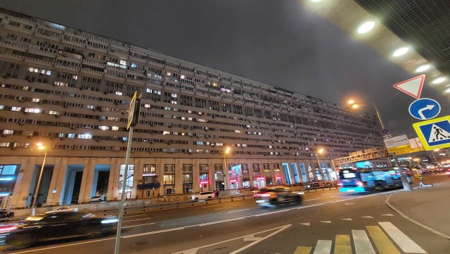 Дом-Корабль в Москве на Тульской