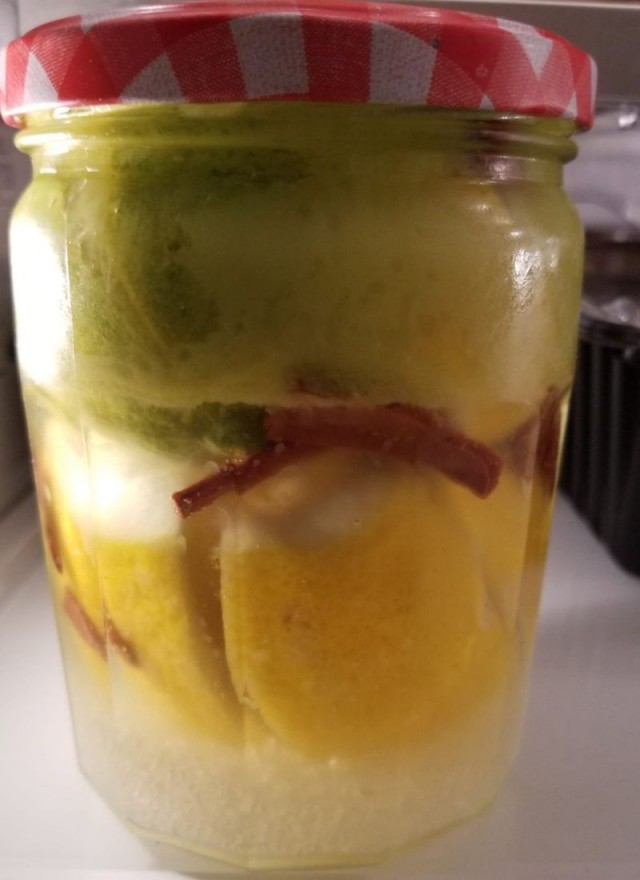 Лосось конфи и лимоны конфи от Brue. Стол заказов.