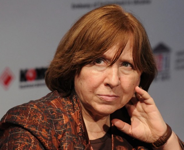 Светлана Алексиевич: белорусские партизаны были хуже гитлеровцев и полицаев
