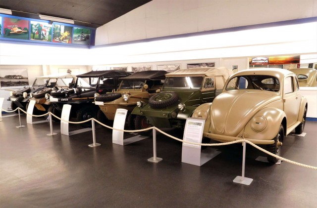 Kübelwagen и его друзья. Красивых автофото пост