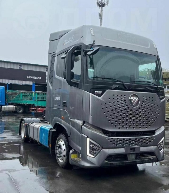 КамАЗ не сможет конкурировать с этим. В Россию едет «космический» Foton Auman Galaxy – лучший китайский грузовик 2022 года