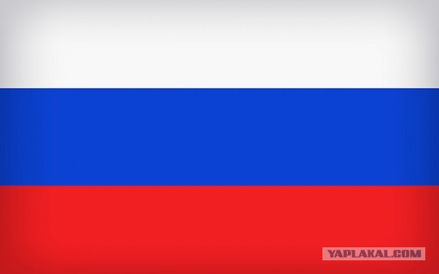 Телеканал Крым 24 показывает поврежденную часть Крымского моста, видео снято из вагона поезда