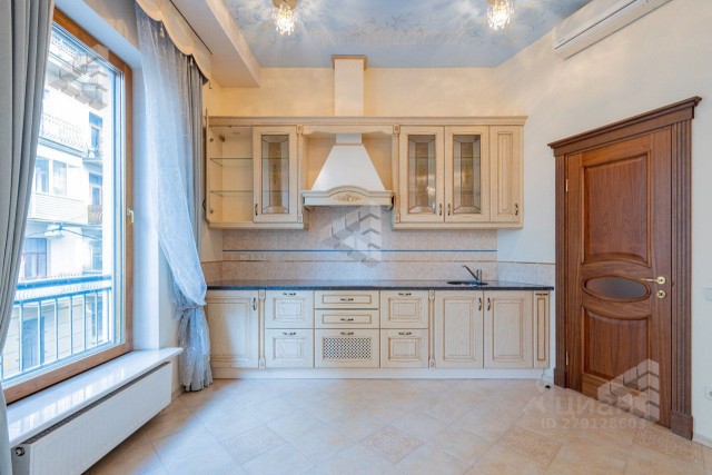 В Москве продается дом-яйцо