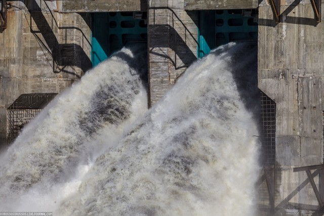 Богучанская ГЭС