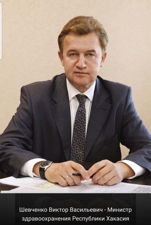 В Хакасии местный министр здравоохранения унизил фельдшера, требовавшего госпитализации для больной бабушки