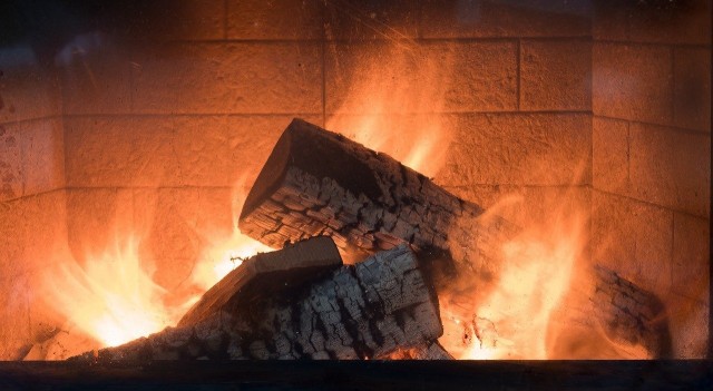 В Риме итальянка случайно сожгла в камине €20 тысяч