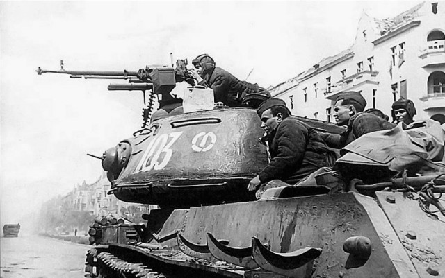 Ручные и станковые противотанковые гранатометы