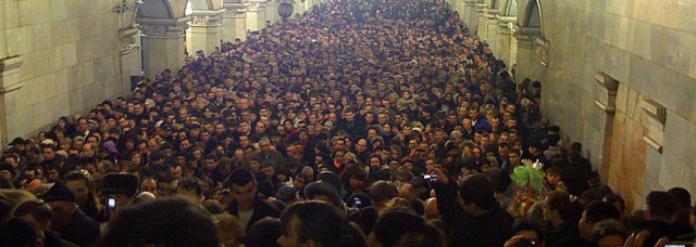 Тем временем в московском метро