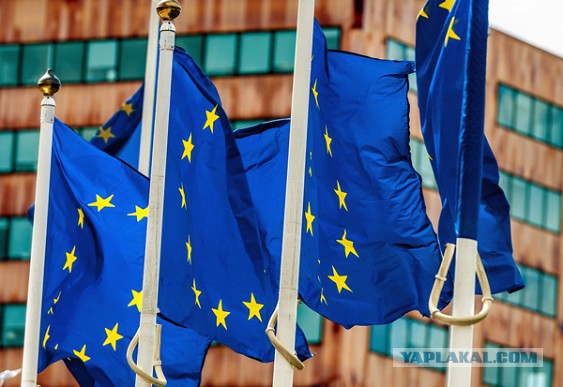 Европарламент одобрил отмену визового режима для Украины и Грузии